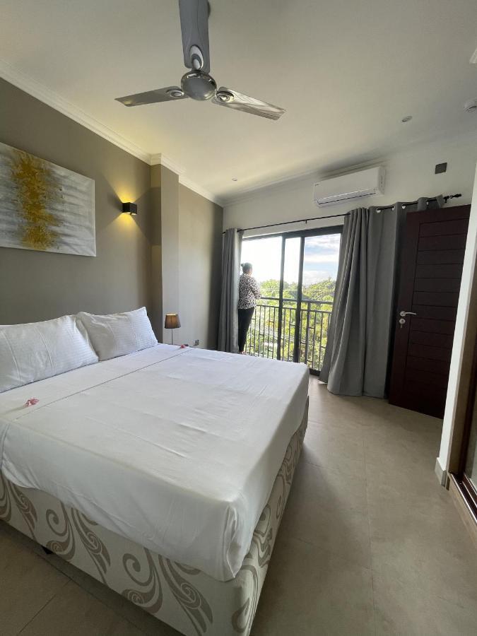 B Holiday Apartments Beau Vallon  Esterno foto