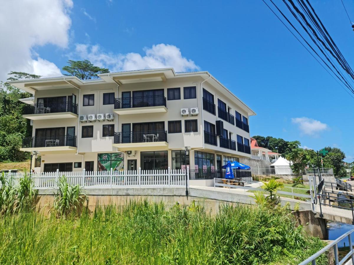B Holiday Apartments Beau Vallon  Esterno foto